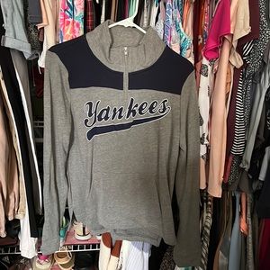 NWT VS Pink Yankees Sweatshirt
